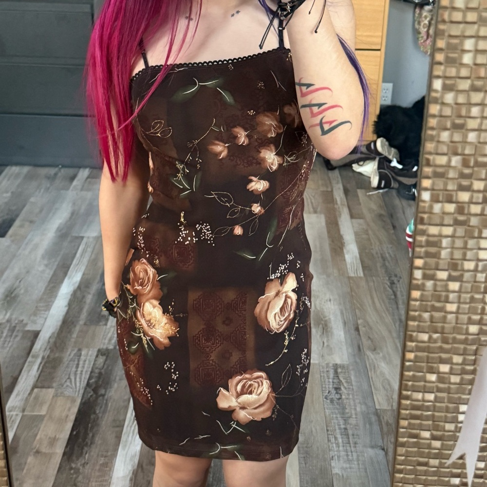 Brown dress